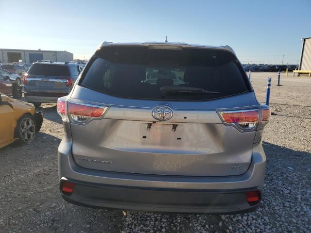 5TDKKRFH9GS179635 | 2016 Toyota highlander xle