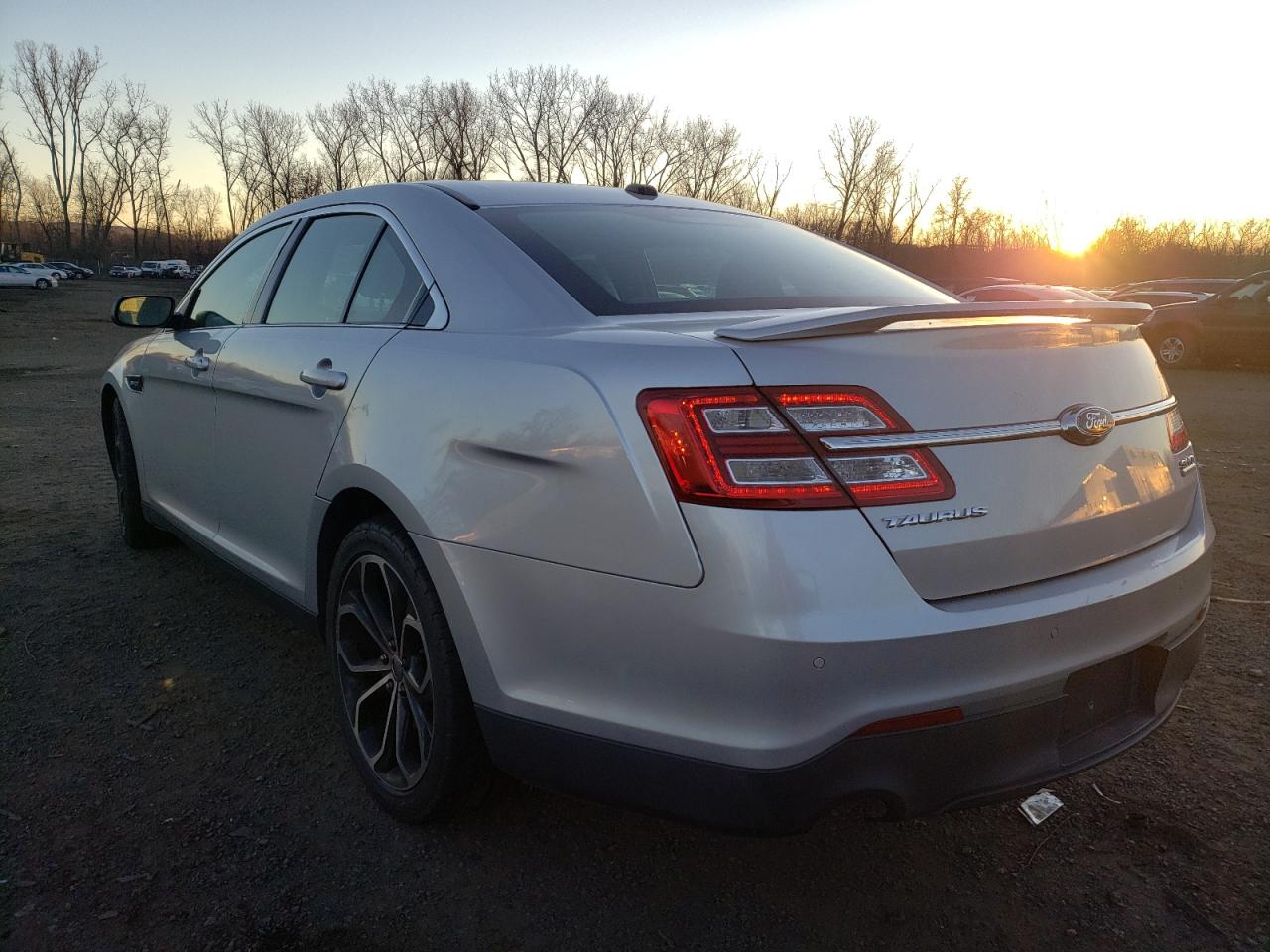 1FAHP2KT4DG176456 2013 Ford Taurus Sho