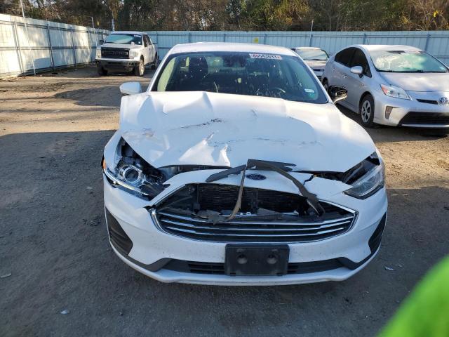 3FA6P0HD1KR132318 | 2019 FORD FUSION SE