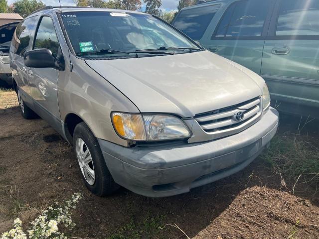 2002 Toyota Sienna LE