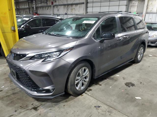 2022 Toyota Sienna XSE