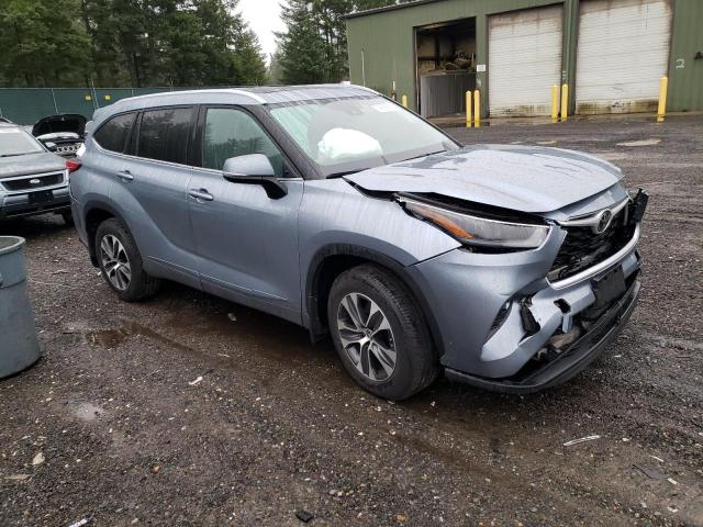 VIN 5TDHZRBH2NS165097 2022 Toyota Highlander, Xle no.4