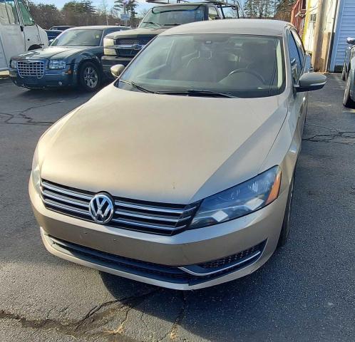 1VWAT7A34FC084776 | 2015 Volkswagen passat s