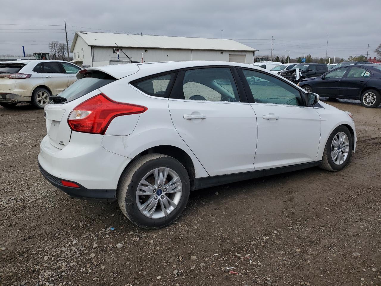 1FAHP3M26CL437733 2012 Ford Focus Sel