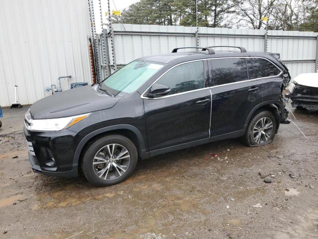 VIN 5TDZARFH5KS044341 2019 Toyota Highlander, LE no.1