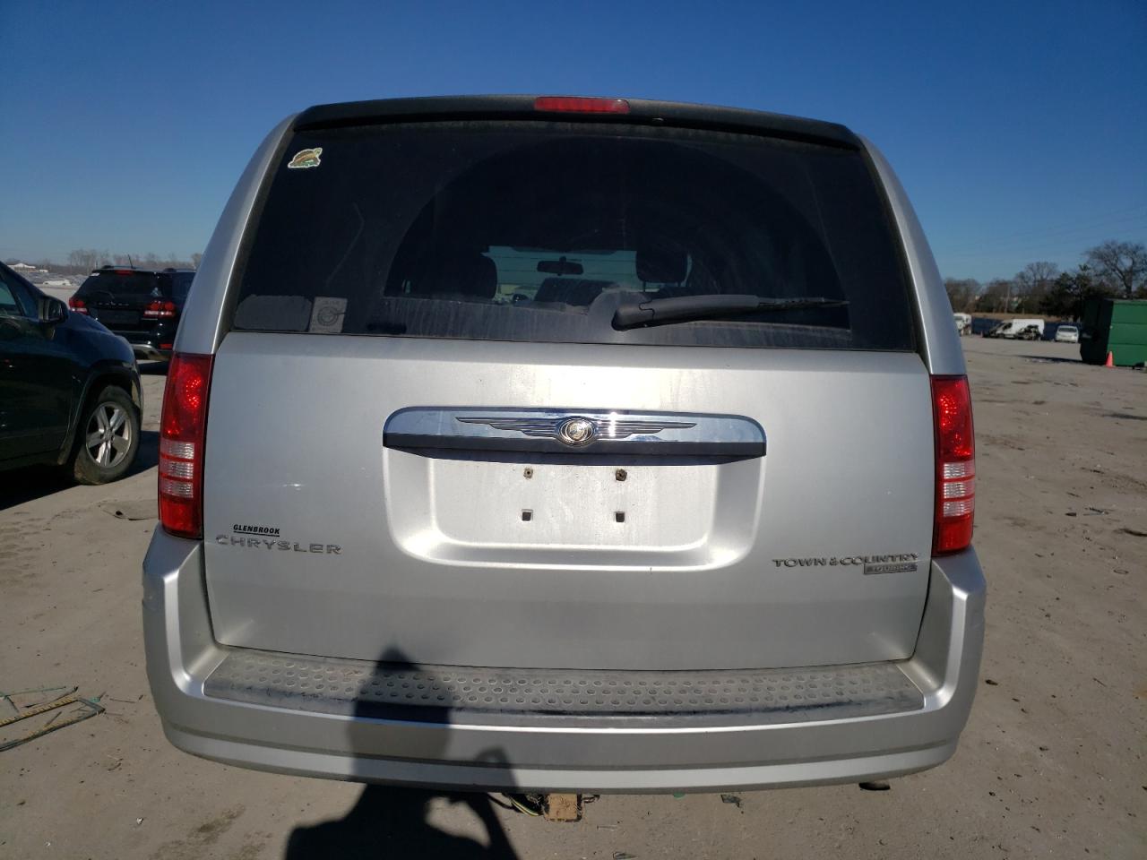 2A4RR5D15AR176928 2010 Chrysler Town & Country Touring