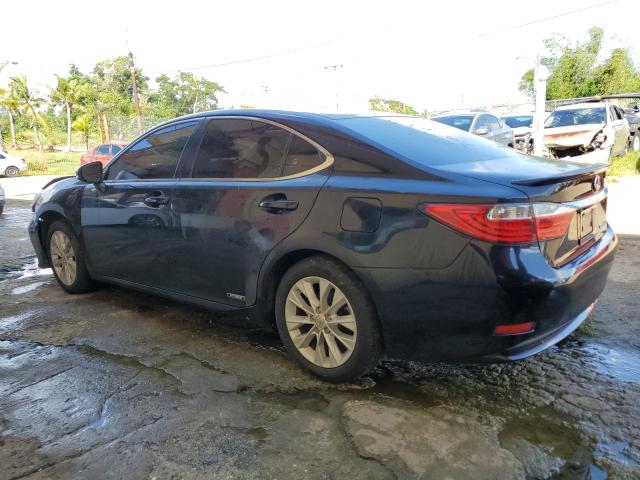 Lot #2328116853 2015 LEXUS ES 300H salvage car