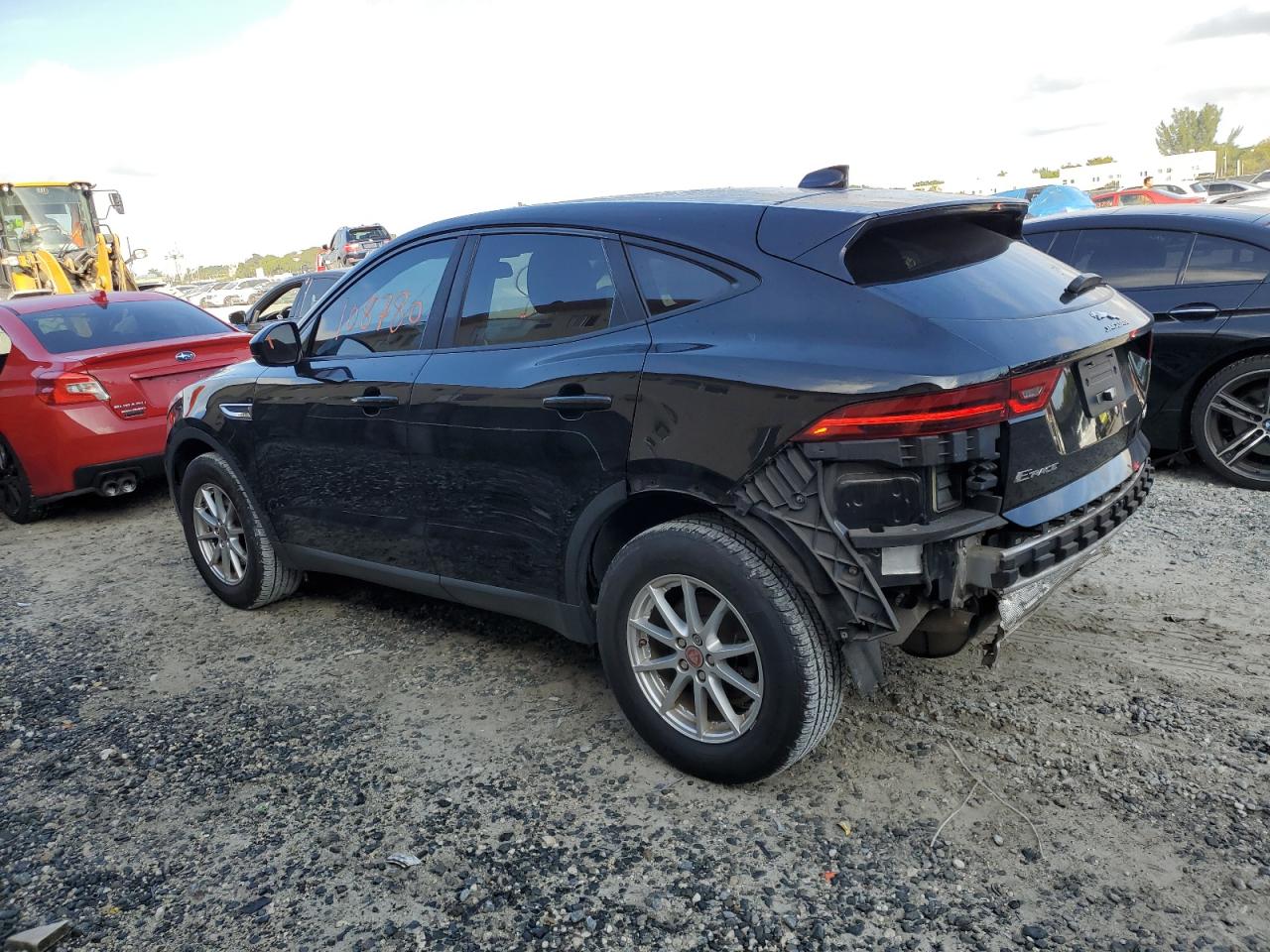 2019 Jaguar E-Pace vin: SADFK2FX9K1Z43087