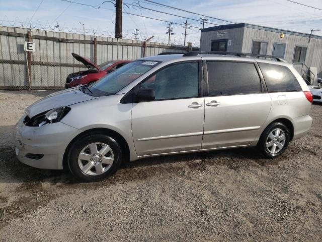 2010 Toyota Sienna CE