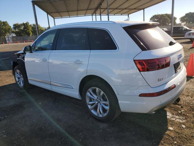 VIN WA1LAAF73JD036175 2018 Audi Q7, Premium Plus no.2