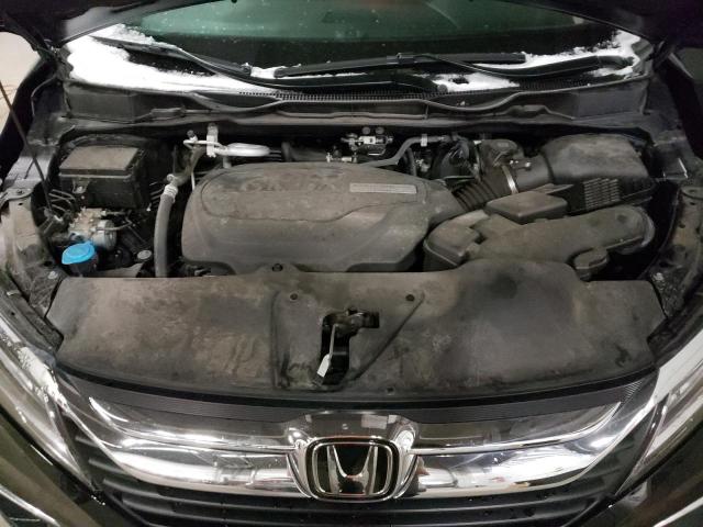 5FNRL6H85JB050746 2018 HONDA ODYSSEY, photo no. 12