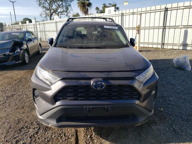 2020 TOYOTA RAV4 XLE - 2T3RWRFV2LW082150