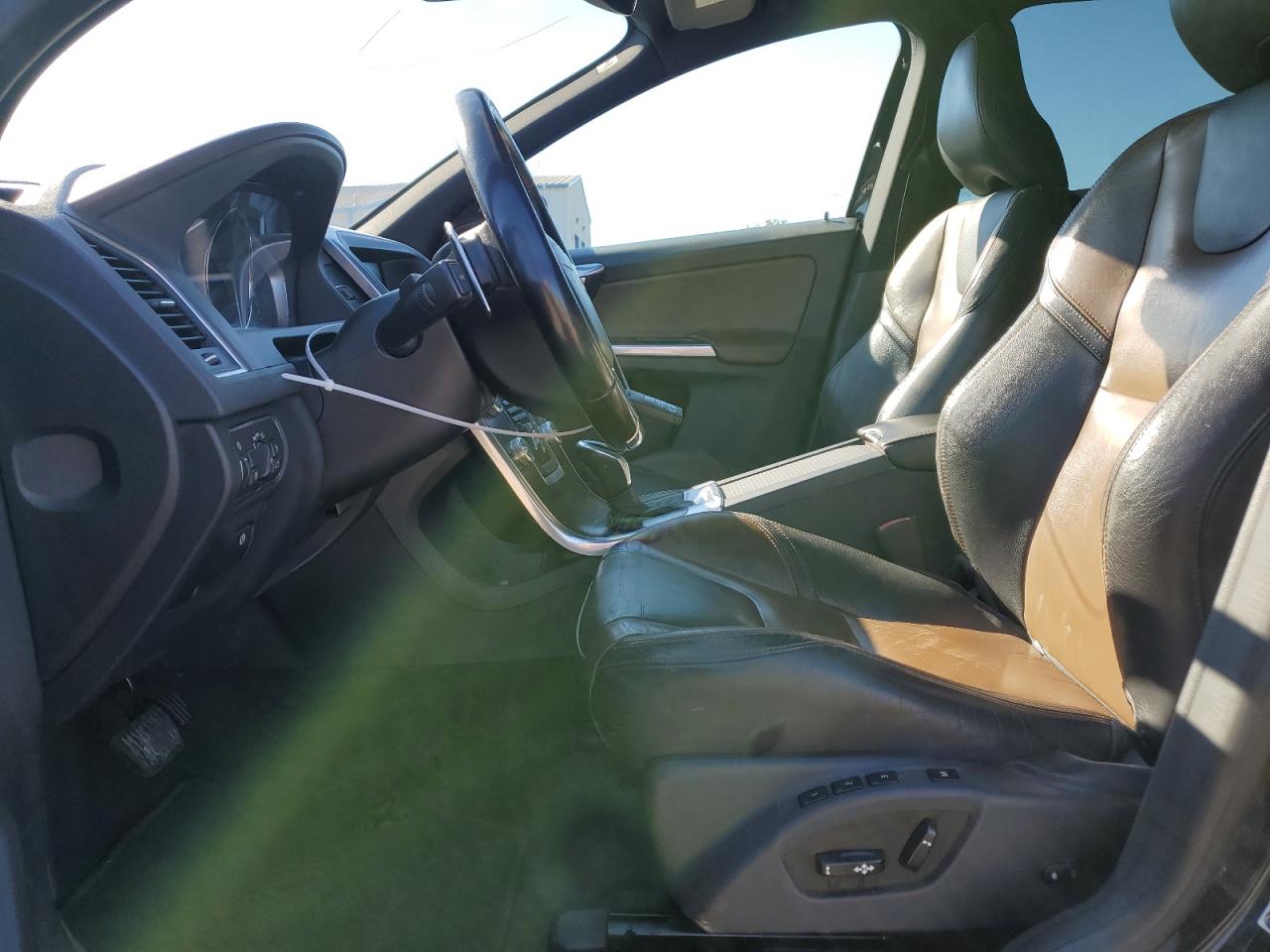 yv4902rk5f2714031 YV4902RK5F2714031 2015 Volvo Xc60 T6 Premier