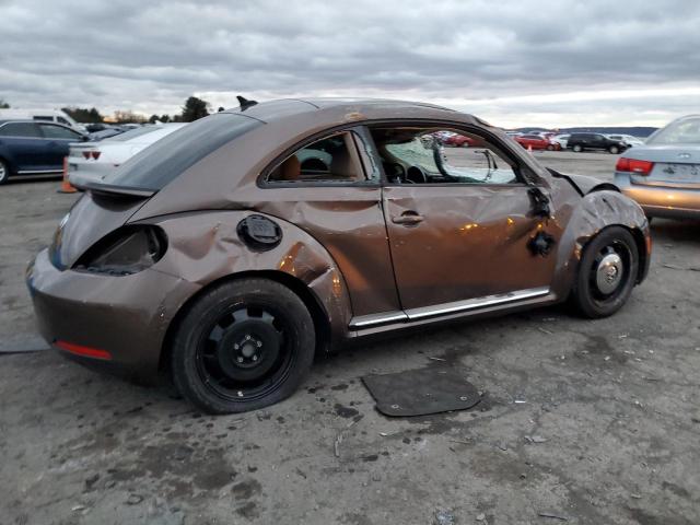 2016 VOLKSWAGEN BEETLE SE - 3VWJ17ATXGM606137
