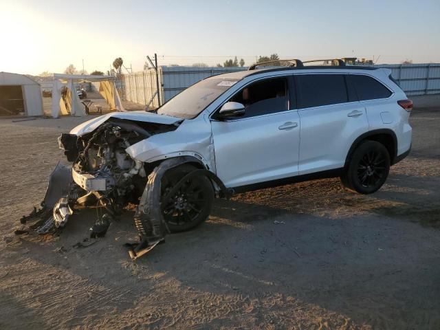 VIN 5TDKZRFH4KS310183 2019 Toyota Highlander, SE no.1