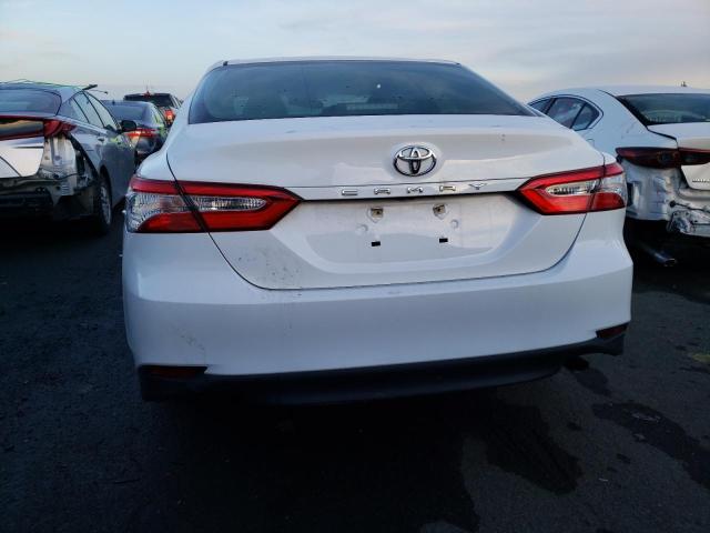 4T1B11HK5JU061741 | 2018 TOYOTA CAMRY L