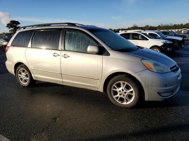2004 Toyota Sienna - Image 4