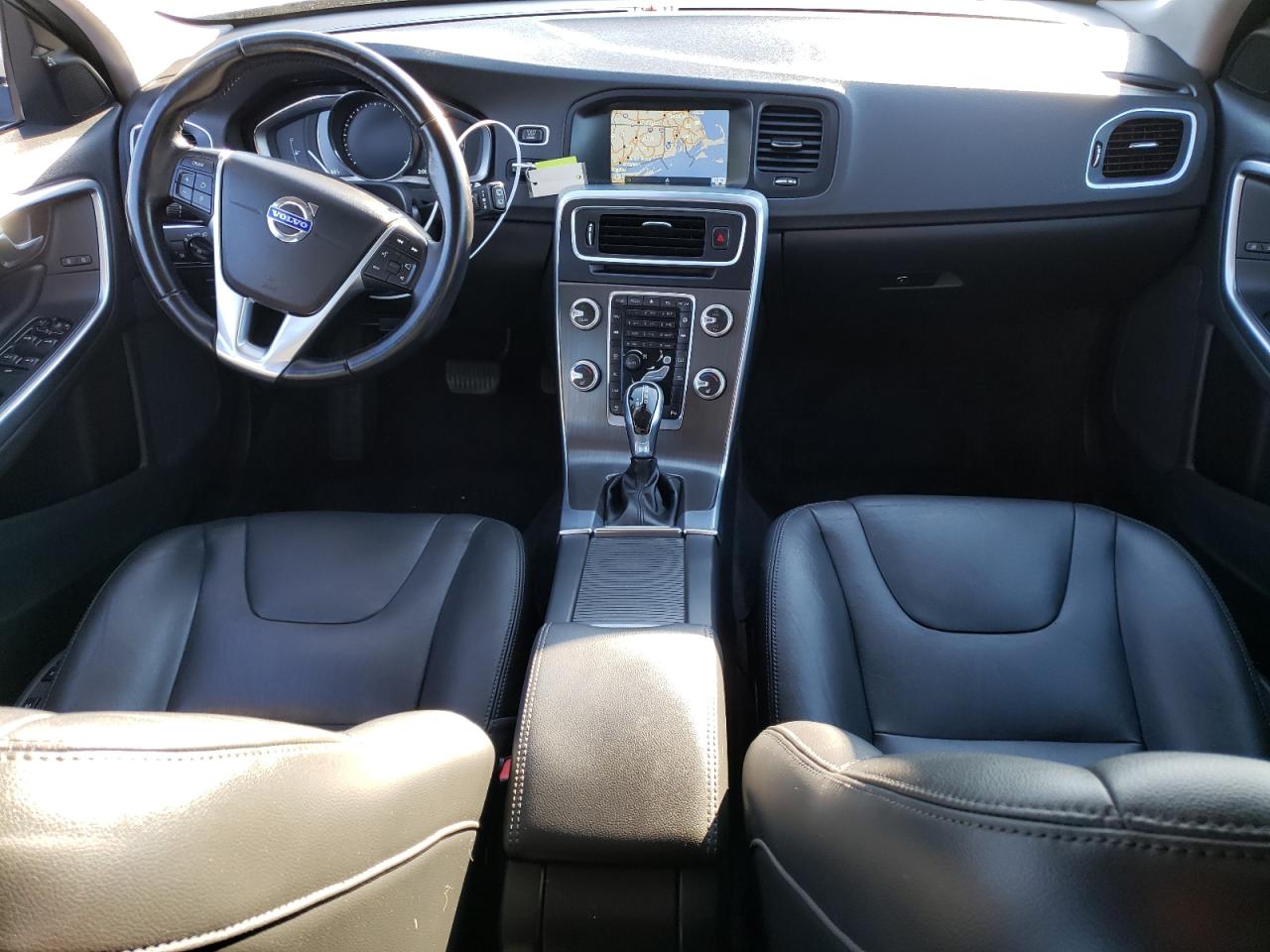 YV1612SK8F1264503 2015 Volvo V60 Premier