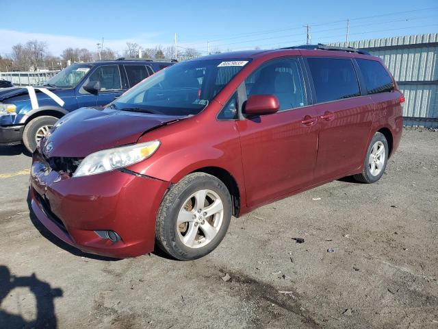 2012 Toyota Sienna LE