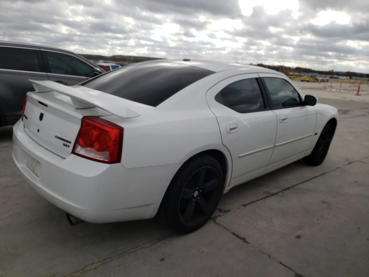 2B3CA3CV3AH258935 2010 Dodge Charger Sxt