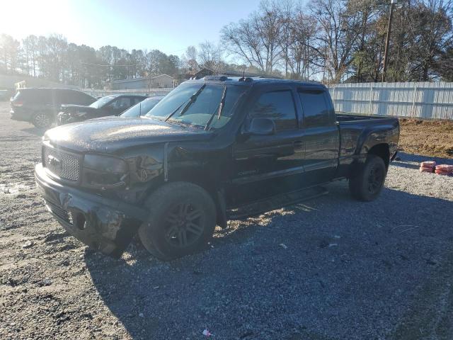 2003 GMC Sierra 1500 Denali