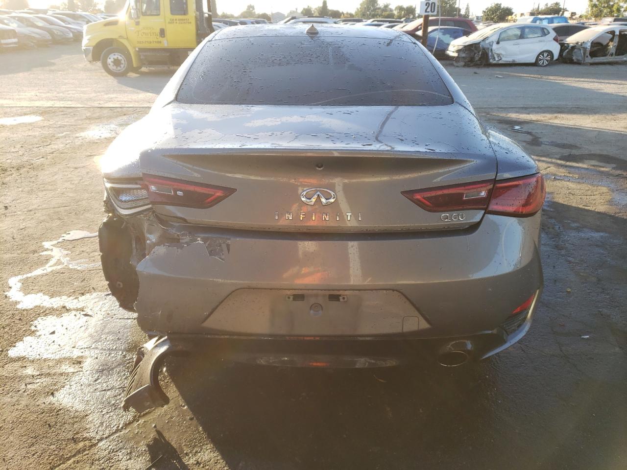 jn1ev7ek0hm362010 JN1EV7EK0HM362010 2017 Infiniti Q60 Premium