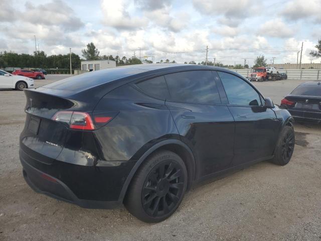 5YJYGDEE0MF099081 | 2021 Tesla model y