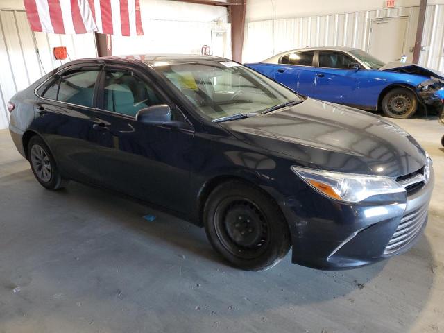 Vin: 4t1bf1fk9hu268101, lot: 82532113, toyota camry le 20174