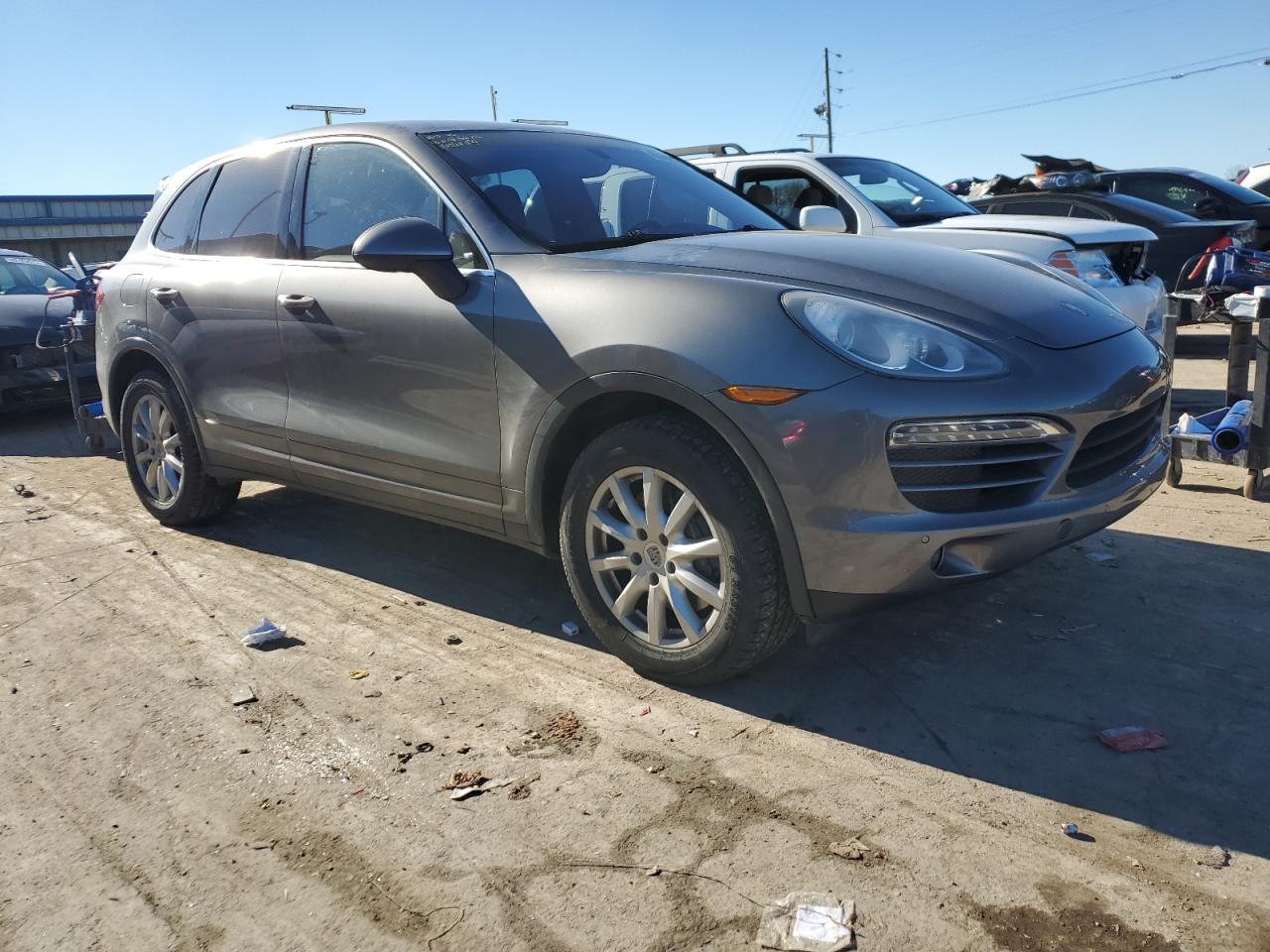 2013 Porsche Cayenne vin: WP1AA2A2XDLA05304