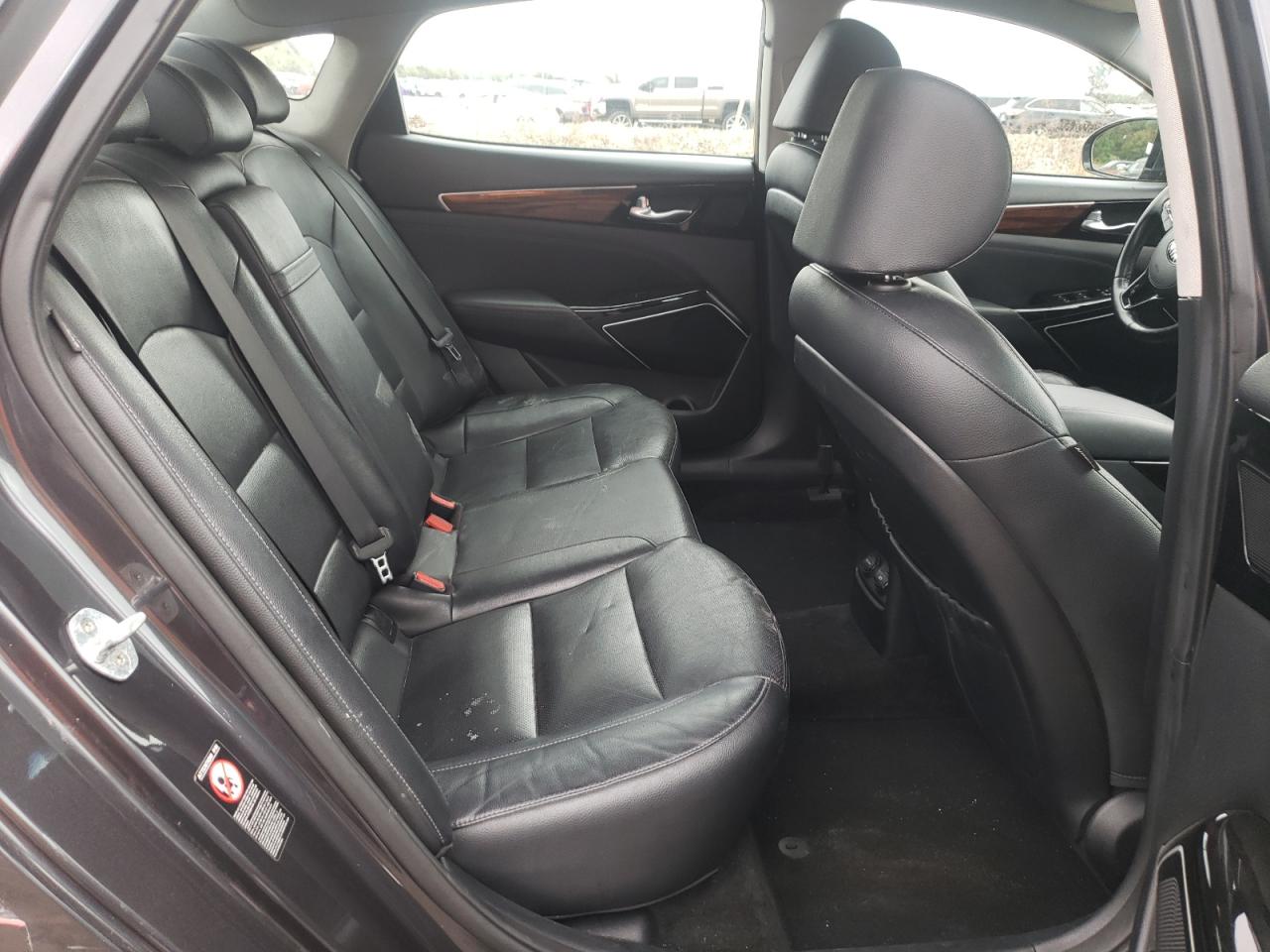 KNALB4J1XH5072759 2017 Kia Cadenza Premium