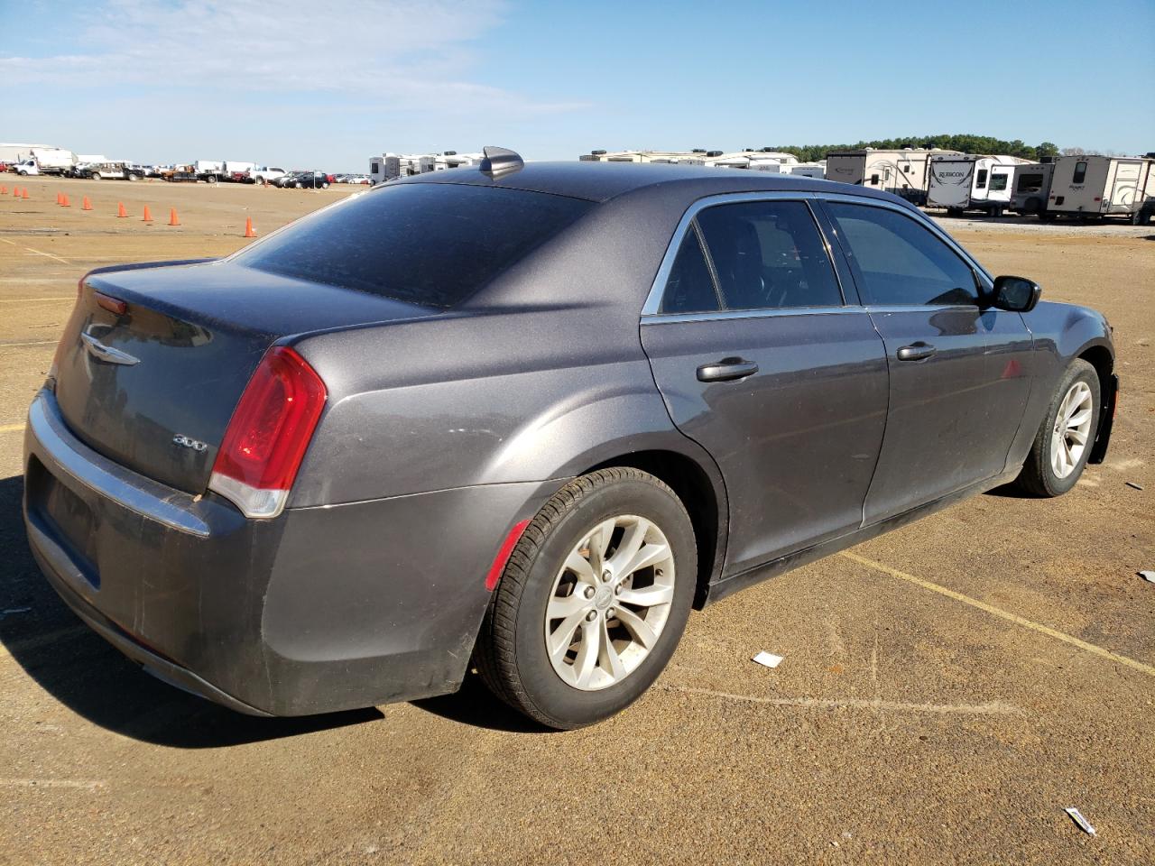 2C3CCAAG5FH868252 2015 Chrysler 300 Limited