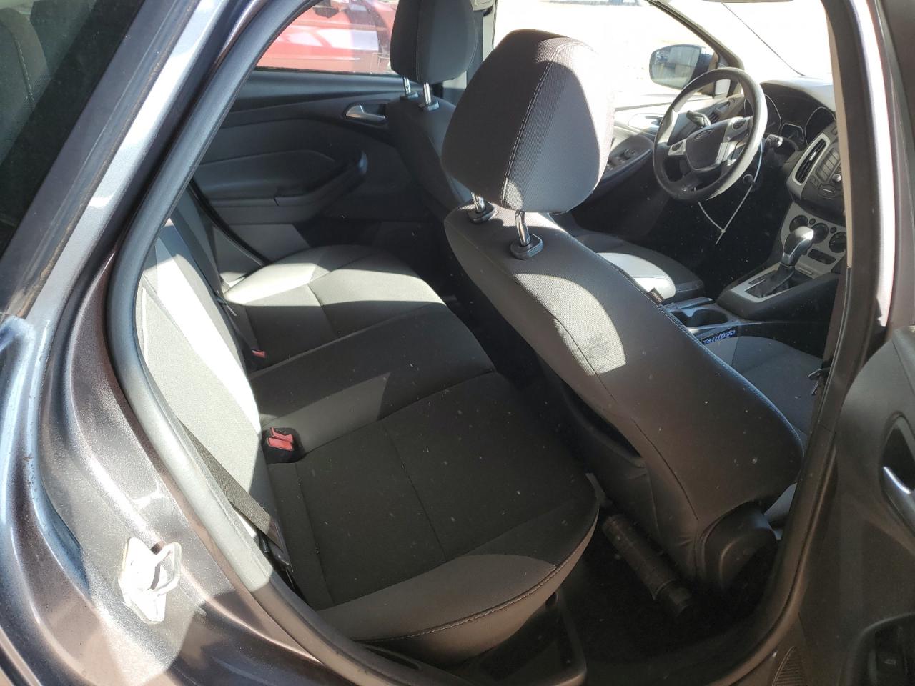 1FADP3K23EL150595 2014 Ford Focus Se