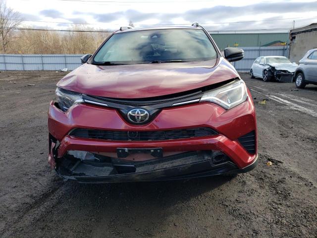 2T3BFREV4JW755164 | 2018 Toyota rav4 le