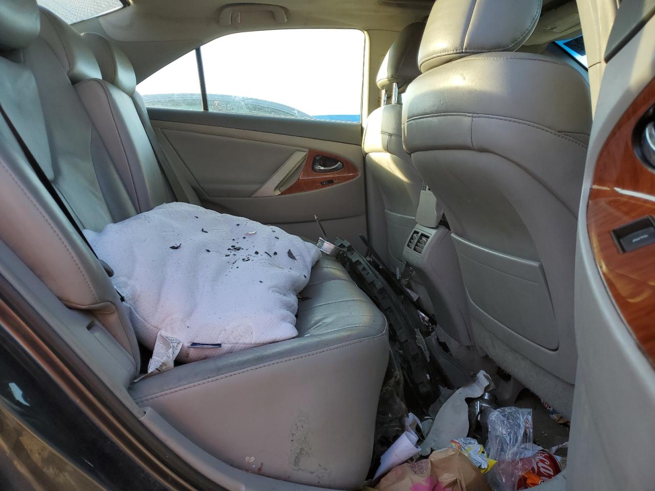 4T4BF3EK6AR012927 2010 Toyota Camry Base