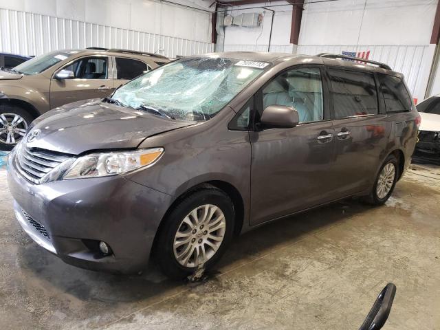 2014 Toyota Sienna XLE