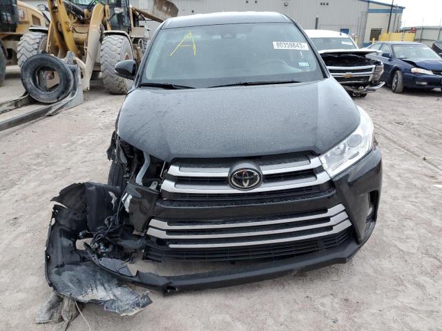 VIN 5TDZZRFH1KS310477 2019 Toyota Highlander, LE no.5