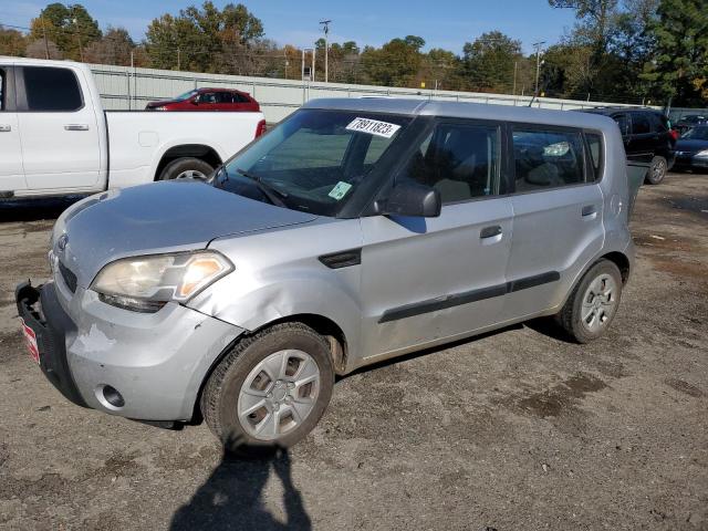 2010 Kia Soul +