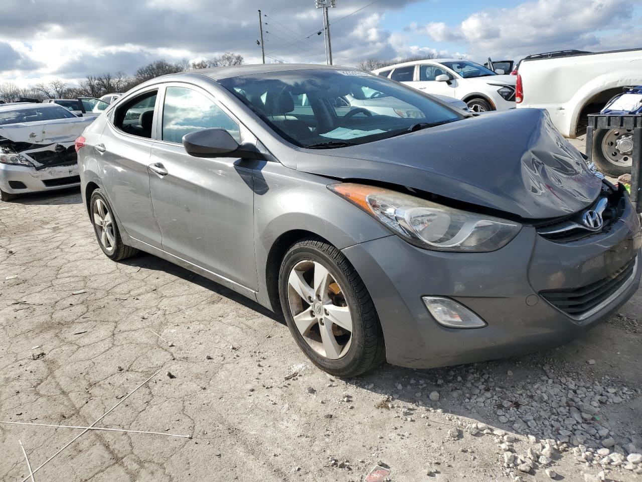 2013 Hyundai Elantra Gls vin: 5NPDH4AE6DH238178