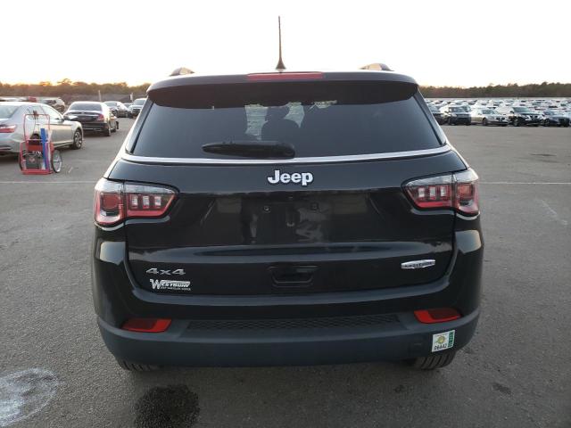 3C4NJDBB1JT435929 | 2018 JEEP COMPASS LA