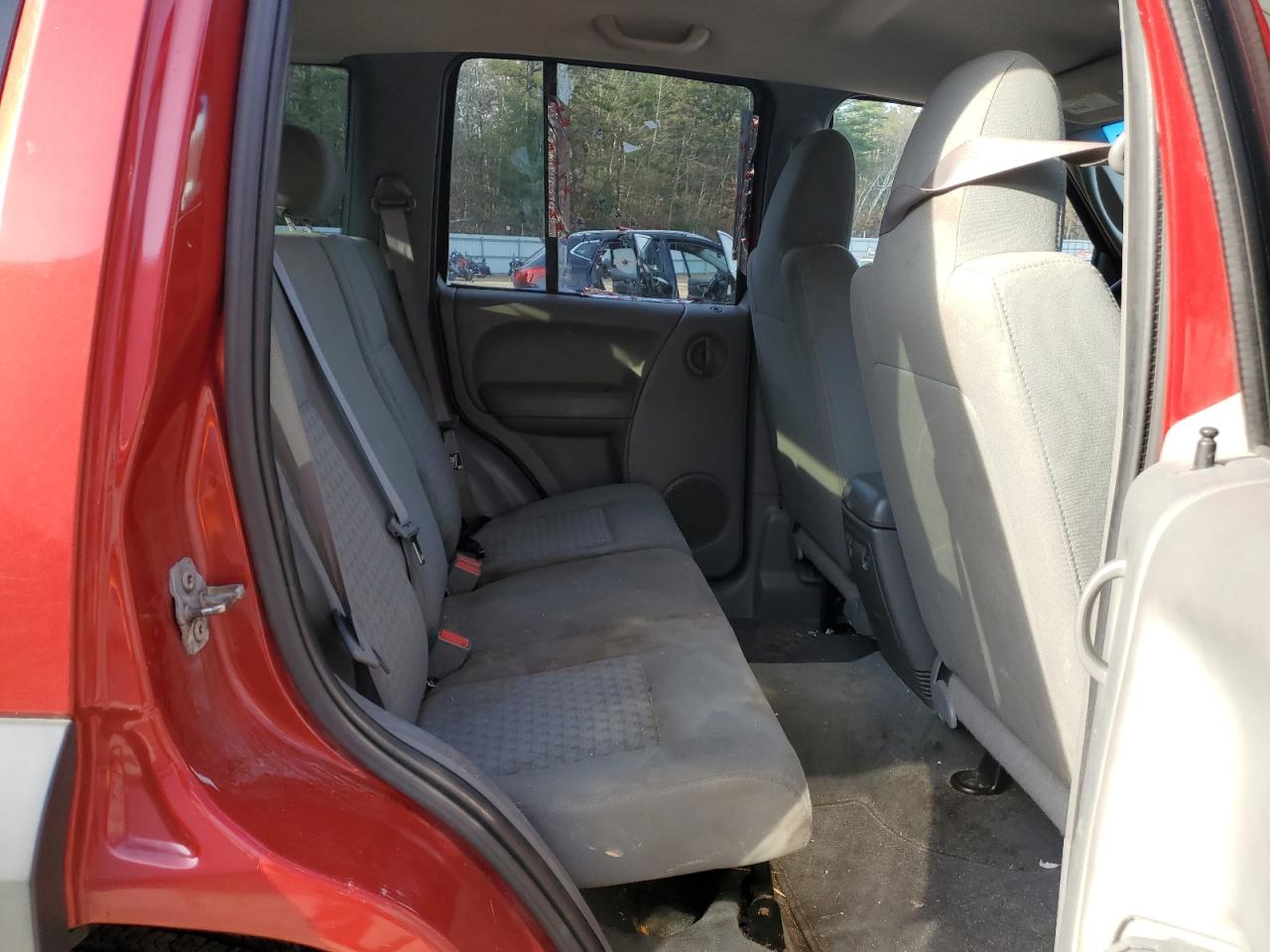 1J4GL48K86W149825 2006 Jeep Liberty Sport