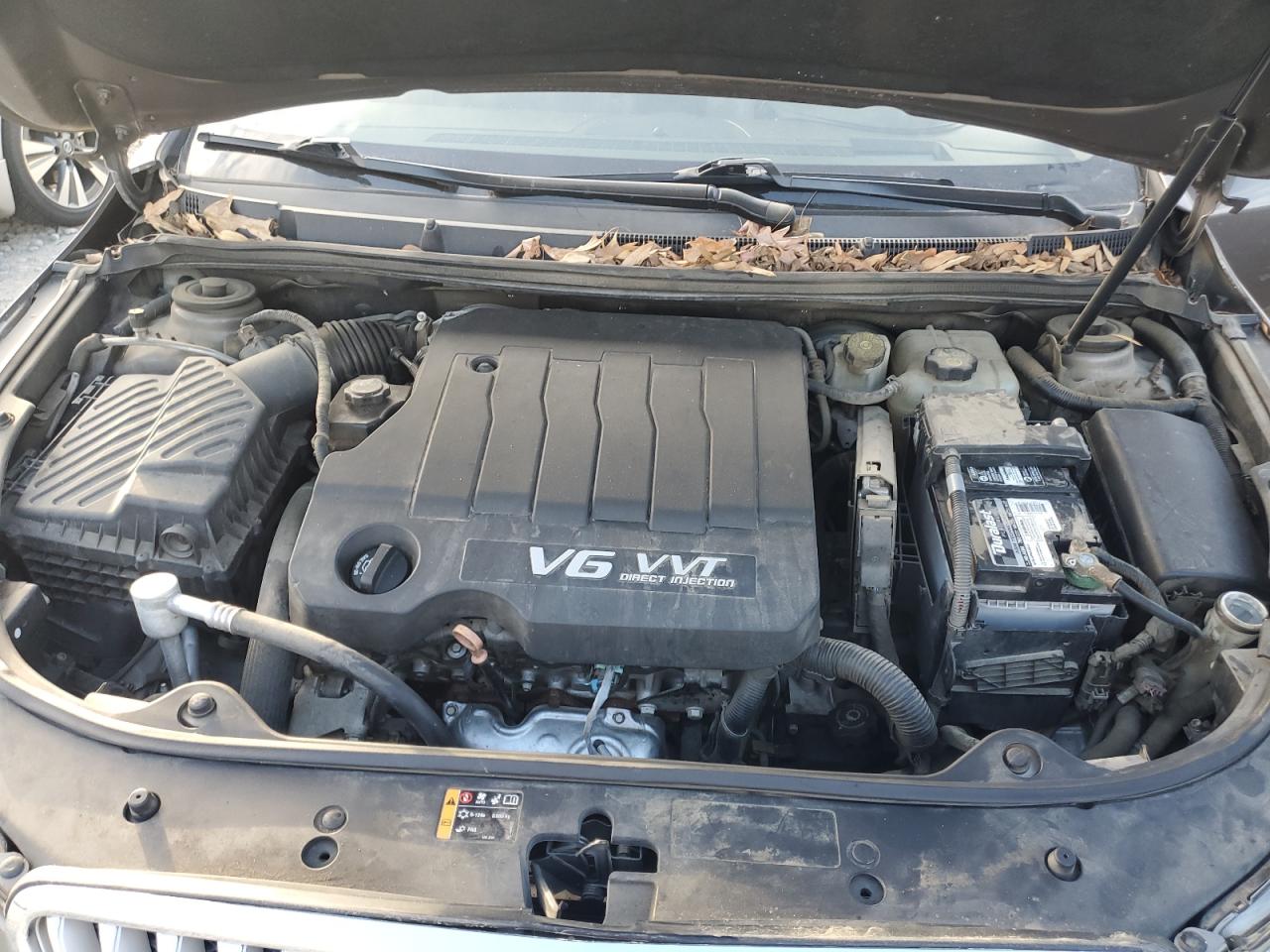 1G4GE5ED2BF274241 2011 Buick Lacrosse Cxs