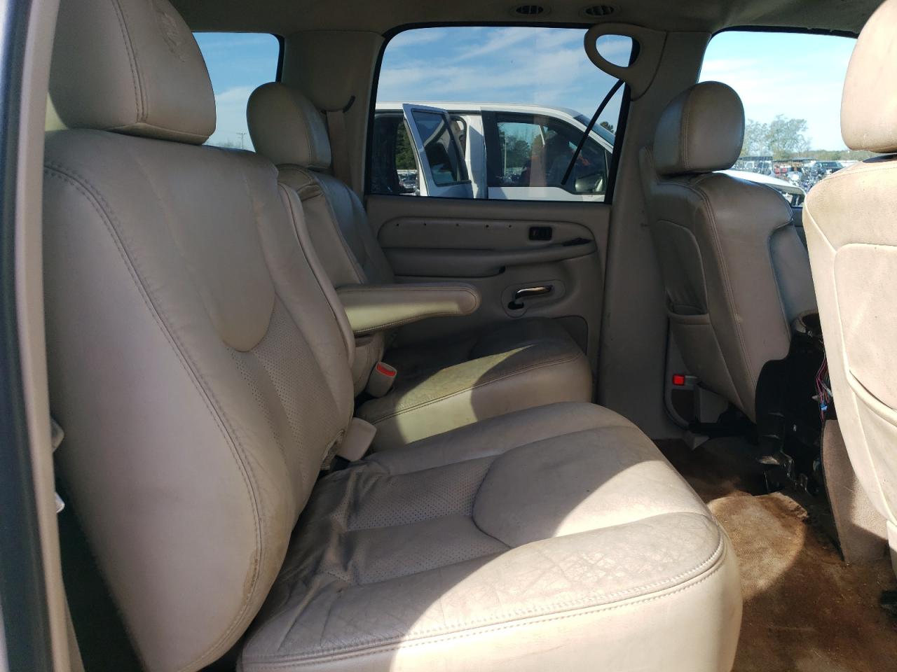 3gyfk66n95g127210 3GYFK66N95G127210 2005 Cadillac Escalade Esv