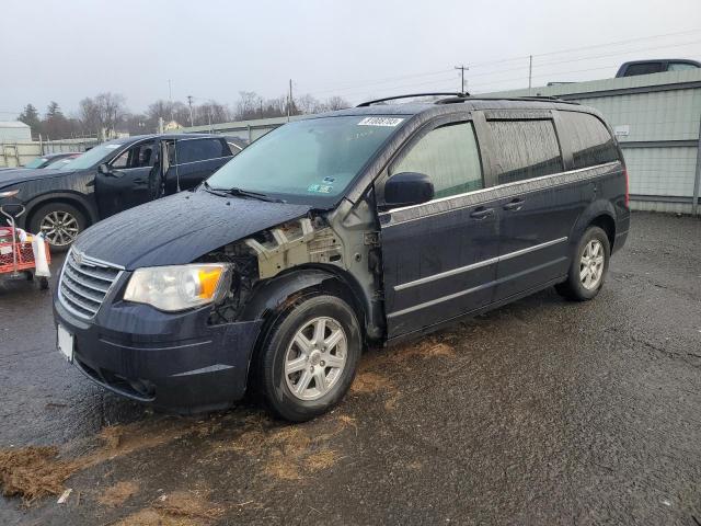 2010 Chrysler Town & Country Touring