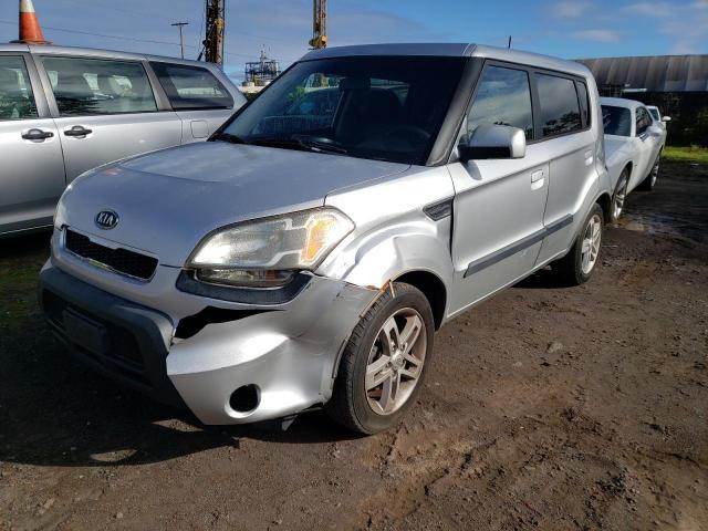 2010 Kia Soul +