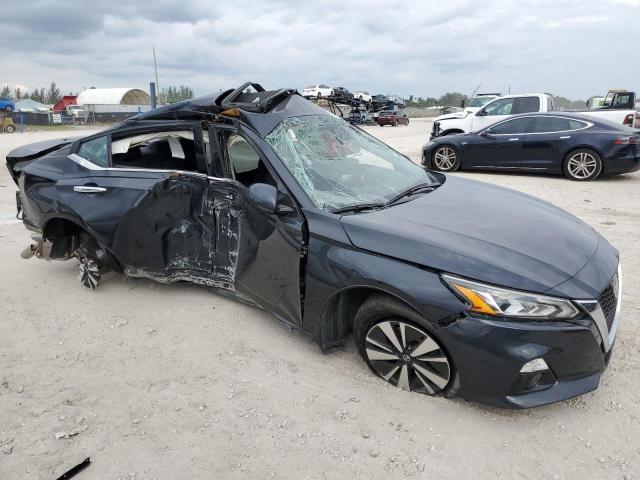 1N4BL4DV4KC143246 | 2019 Nissan altima sv