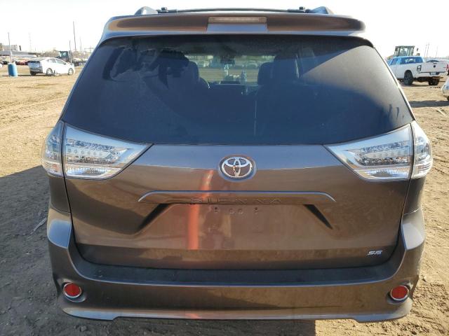 2011 Toyota Sienna - Image 6