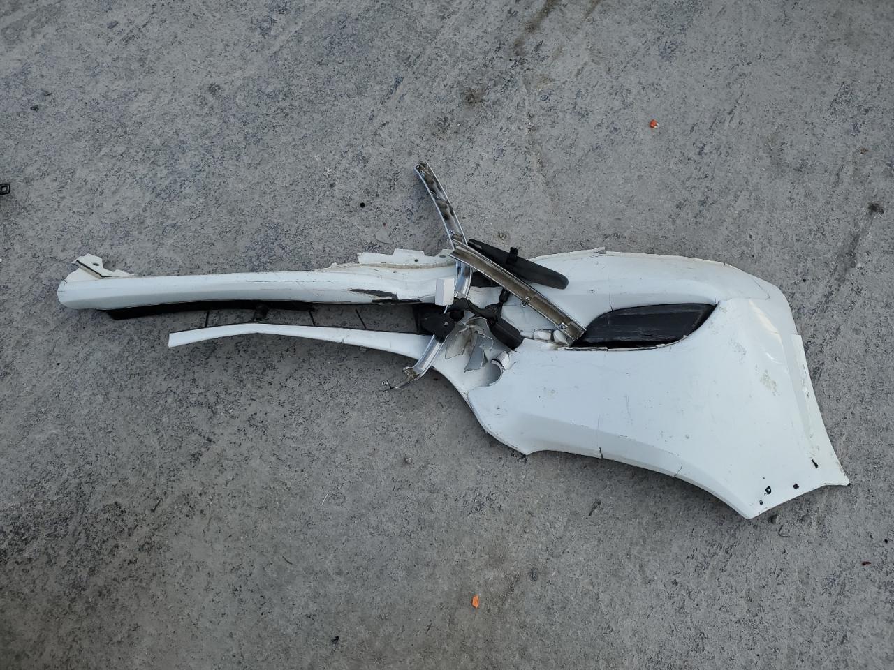 3MZBN1V36JM203327 2018 Mazda 3 Touring