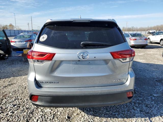 5TDJZRFHXJS554608 | 2018 TOYOTA HIGHLANDER