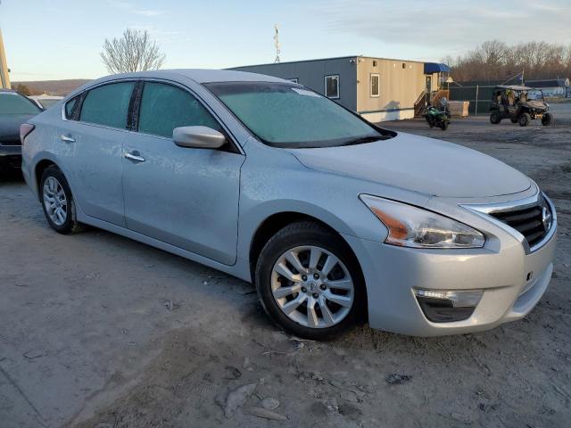 1N4AL3AP7FN331975 | 2015 NISSAN ALTIMA 2.5