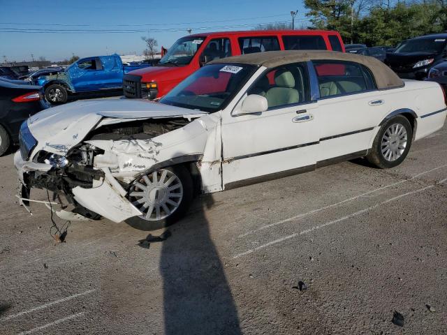 2005 Lincoln Town Car Signature